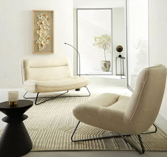découvrez des idées et inspirations pour aménager un salon sans fauteuils. explorez des alternatives design et pratiques pour optimiser votre espace et créer un intérieur convivial, moderne et confortable.